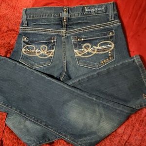 Ladies denim jeans